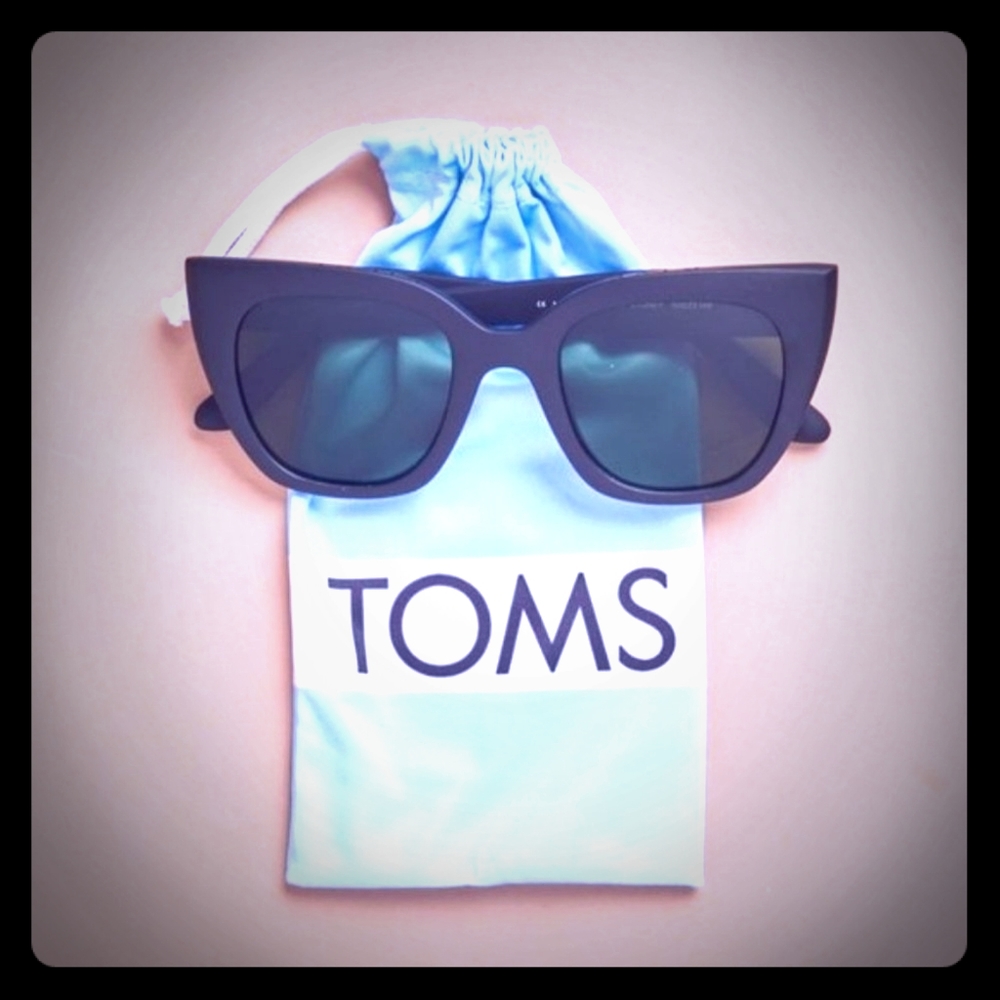 Sydney Oversized Cat Eye Sunglasses